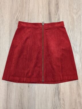 Aritzia Wilfred Free Suede Mini Skirt – Red - Size 4